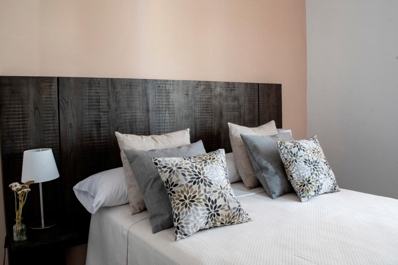 Apartamentos Rurales Helechosa, Las Tres Penas Bagian luar foto